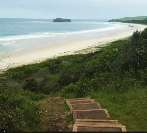 Mystics Beach. Photo: Cartra01