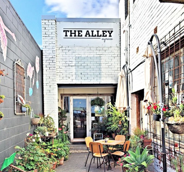 The Alley Espresso, Dromana. Mornington Peninsula, Victoria, Australia. Photo: Richard.Pix