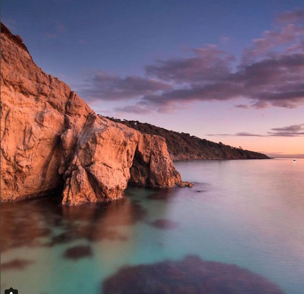 Crystal clear waters. Mornington Peninsula, Victoria, Australia. Photo: NathanMarshal.au