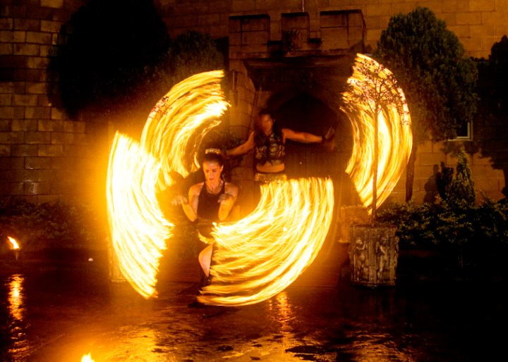 Utopia-fire-dancers-byron-bay