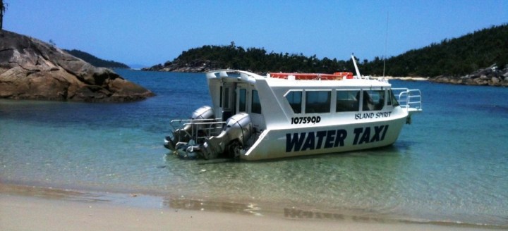 mission-beach-water-taxi-bedarra