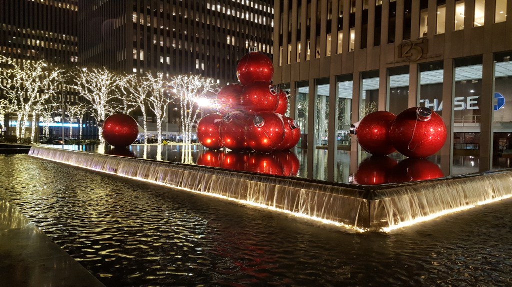 New York Christmas baubles, midtown Manhattan.